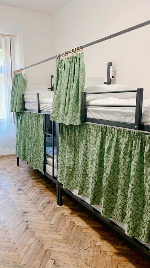 Hostel Do-Re-Mi Praha Eksteriør bilde